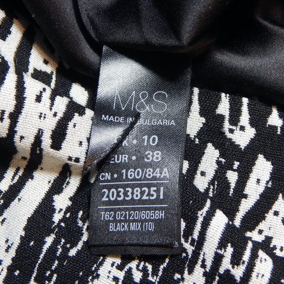 M&S Speziale Per Una Black White Mix Short Sleeve Lined Dress size 10 UK, 6 US - Picture 5 of 6